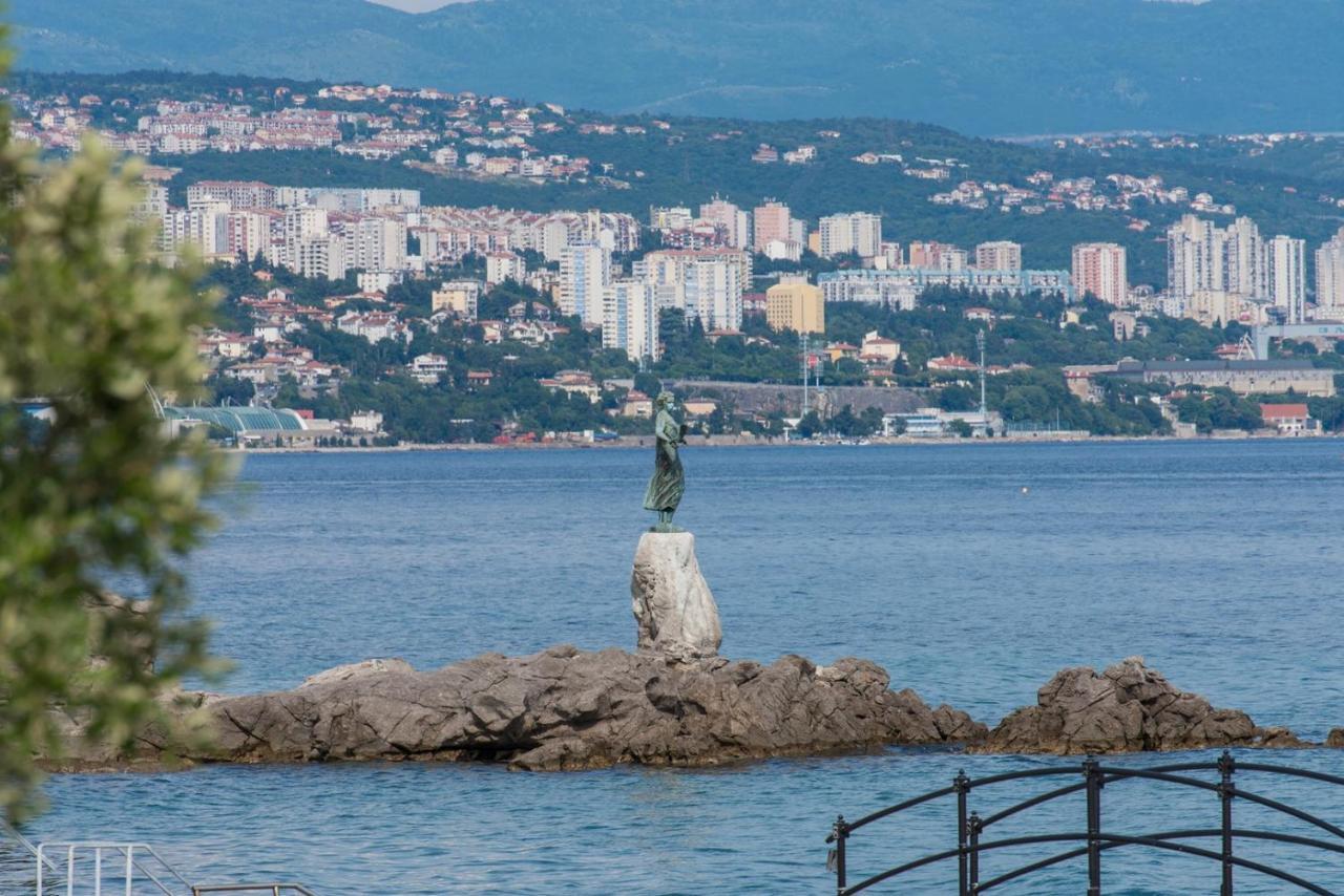 Tea Suite With Sea View Opatija Exterior foto