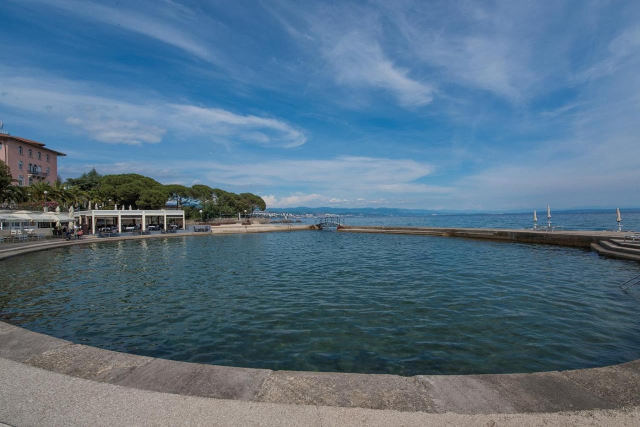 Tea Suite With Sea View Opatija Exterior foto